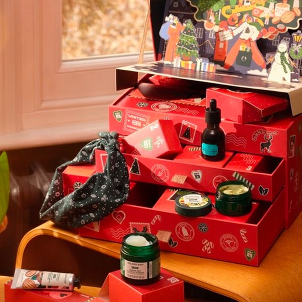 calendrier de lavent beaute the body shop classique 2022