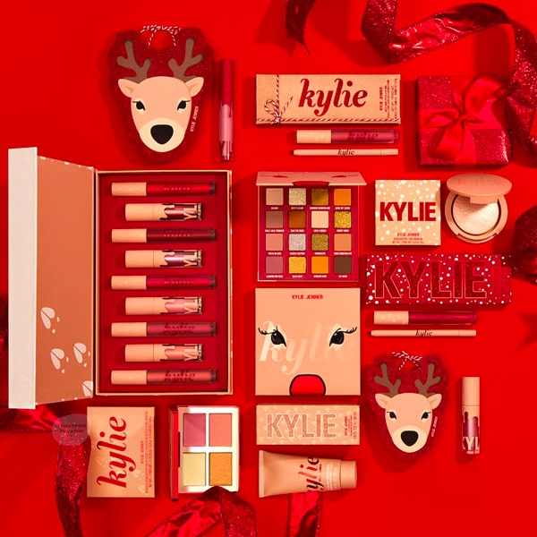 calendrier de lavent kylie cosmetics 2022 maquillage soin visage corps